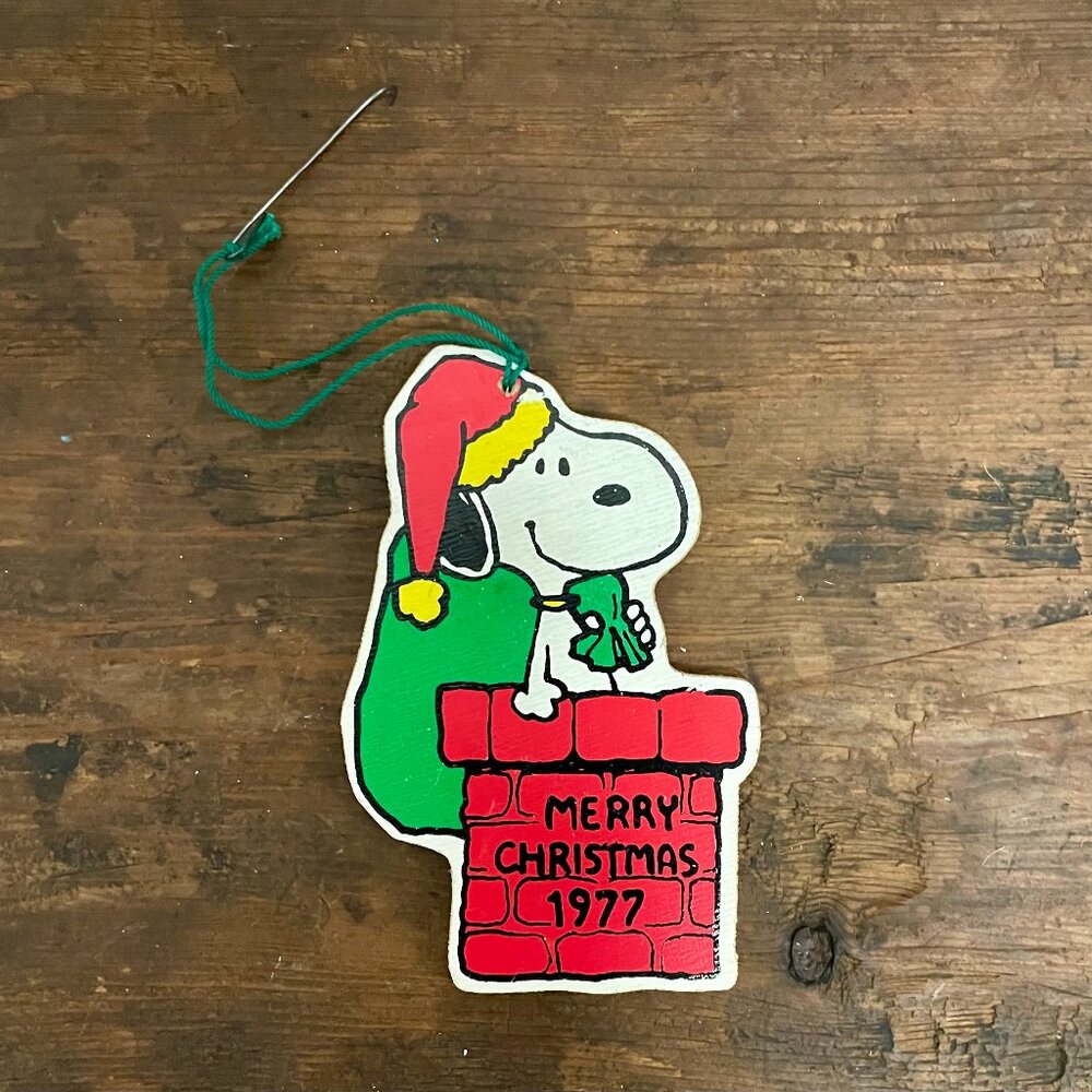 Vintage Snoopy Wood 1977 XMAS ornament
